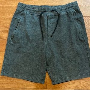 Lululemon Men’s 9’ inseam Relaxed Trainer